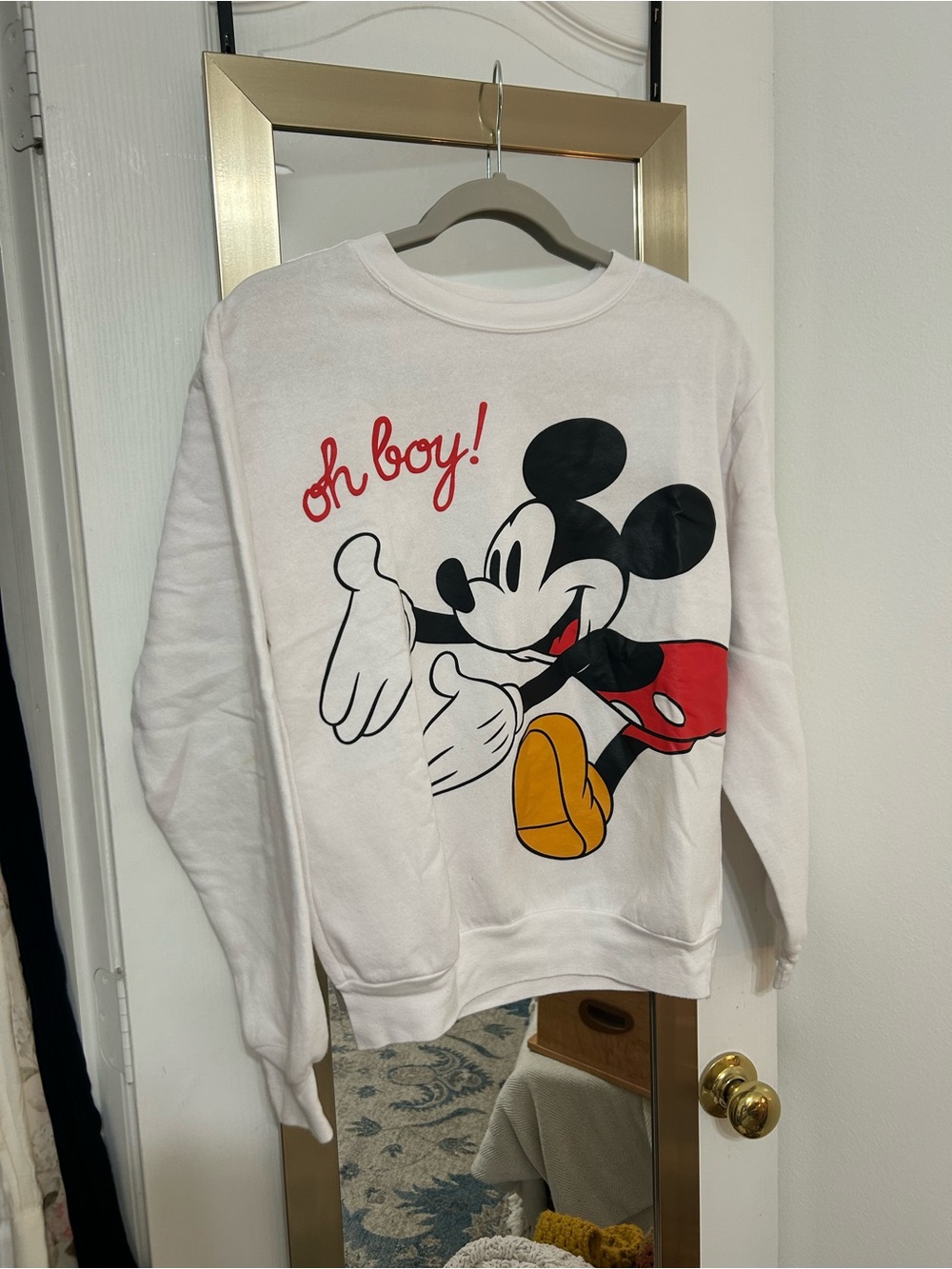 Disney - White Crewneck Sweatshirt with Mickey Mouse Graphic